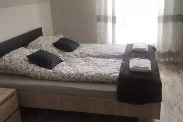 F57   Frankó Családi Panzió