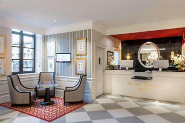 ホテル Hôtel & Spa Les Sept Fontaines Best Western Premier