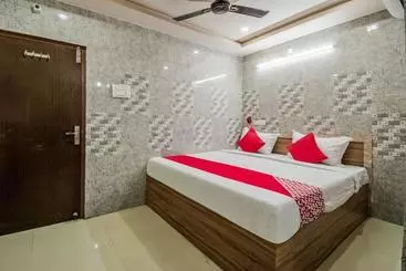 Hotel Oyo 69714  Y2 Grand