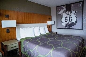 فندق Super 8 By Wyndham Holbrook