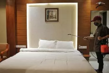 Hotel Priya
