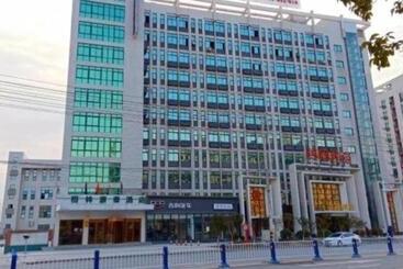 Hotel Greentree Inn Fuyang Technician College