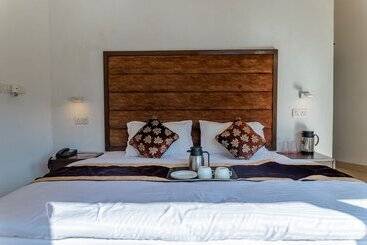 هتل Blossom Bliss Resort