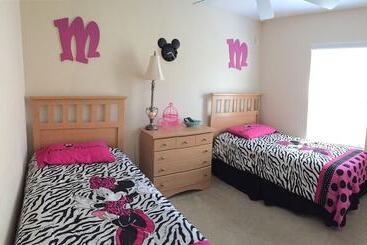 ツーリストアパートメント Ov3816 Sandy Ridge 5 Bed 3 Baths Villa