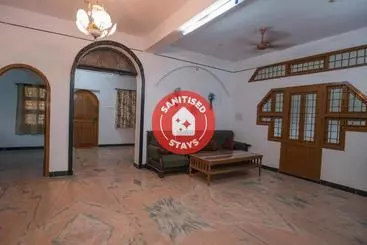 Pensió Oyo Home 12054 Elegant 3bhk