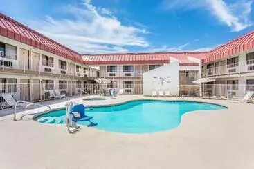 호텔 Super 8 Phoenix Metro North