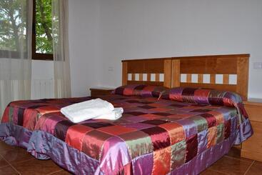 هاستل Camping Al-bereka