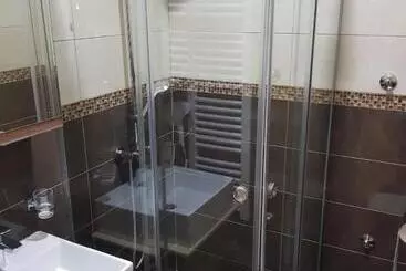 هتل Kutko