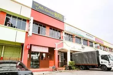 Melati Hotel Nilai By Oyo Rooms