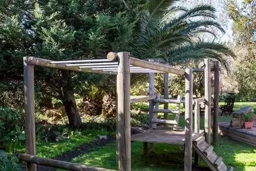 Majatalo Deo Gratia Guest House