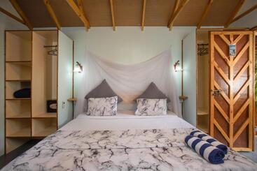 펜션 Goa Cottages Agonda