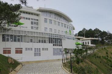 هتل Thuy Hoang Nguyen Resort & Spa