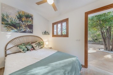 관광객 아파트 Villa Bunyola Tramuntana Sun