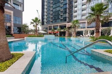 Appartement-hotel Vinhomes Golden River P House