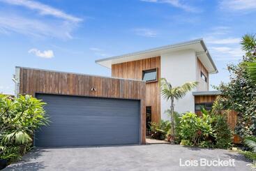 ツーリストアパートメント Grottamare