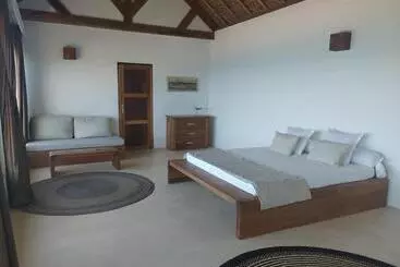 Hotel Mazava Loha Resort