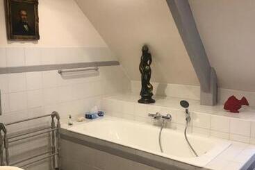 مبيت وإفطار La Colombiere