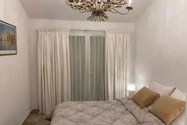 ツーリストアパートメント Lavish Villa In Mouans Sartoux With Sauna