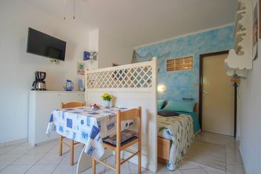 관광객 아파트 Alma One