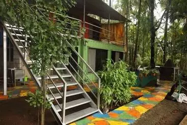 Iora Cottages