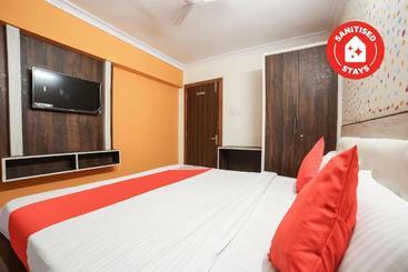 Hotell Oyo 70390  Payal Inn