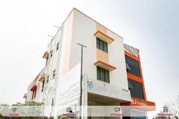 Szálloda Oyo 70557 Royal Pride