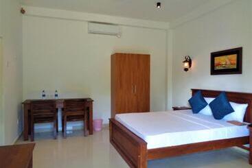 Pansiyon New Holiday Reach