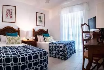 Hotel Costa Caribe Beach & Resort