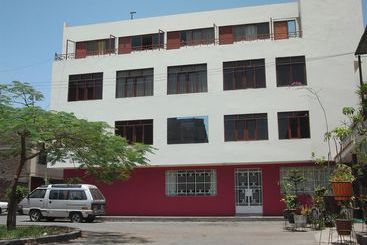 Hostal Residencial Victor