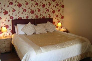 Hotel Glenbank House