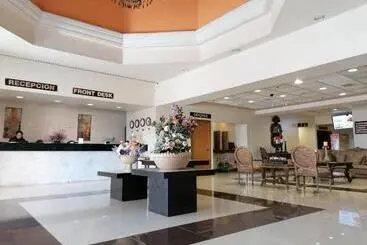 Hotel Residencial Inn & Suites