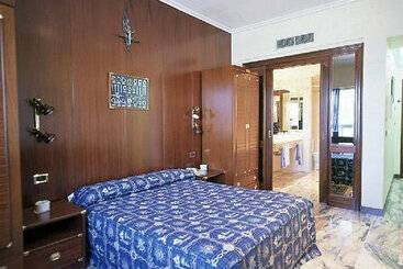 Отель Bahía De Vigo