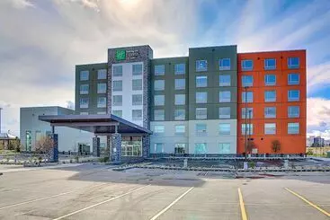 ホテル Holiday Inn Express & Suites   Calgary Airport Trail Ne, An Ihg