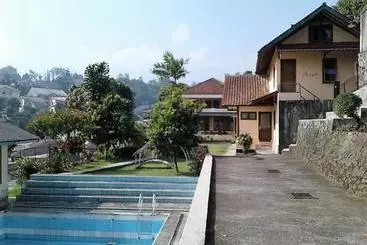 Hotel Villa Tunas Alam Mutiara