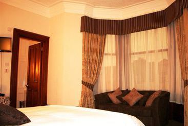 Hotel Breadalbane House