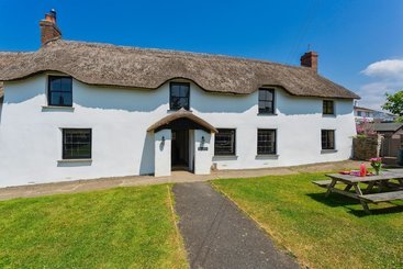 Cottage Braunton Poyers Farmhouse 6 Bedrooms
