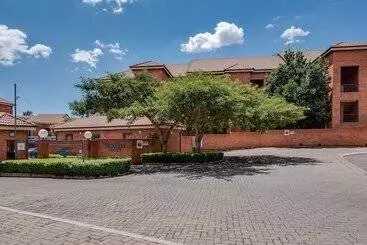 ツーリストアパートメント Jozistay Savannah Apartments