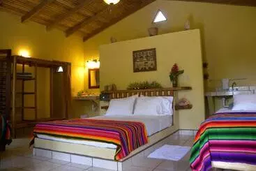 هتل Tranquility Bay Beach Retreat