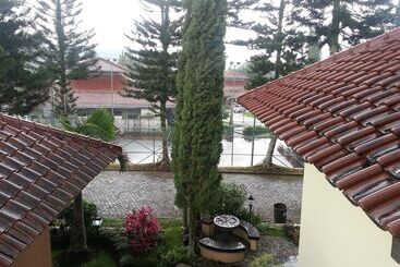 Turista apartmanok Kota Bunga C