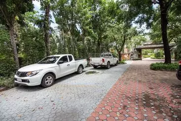 هتل Piyapruk Resort