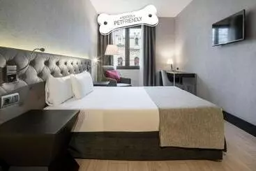 Отель Ilunion Bel Art