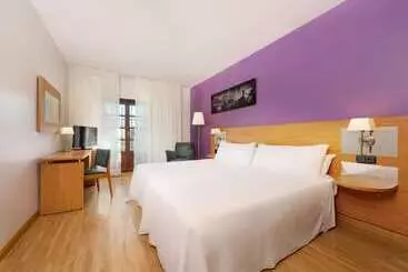 Szálloda Rh Jerez Centro