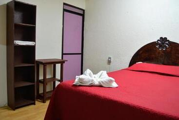 Отель Casa Genesis