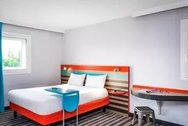 בית מלון כפרי Ibis Styles Antony Paris Sud