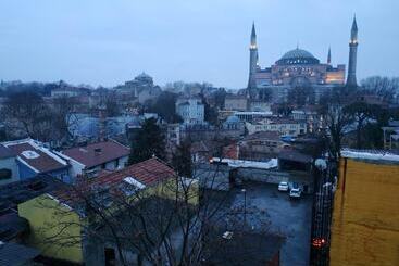 Hotel Basilica Guest House