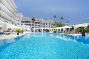 Hotel Catalonia del Mar - Adults Only