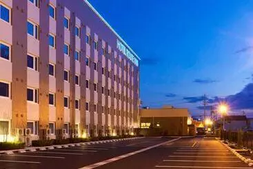 Szálloda Route Inn Sabae Kokudou 8gou