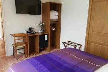 ペンション Auberge Du Vieux Tour Le Manoir