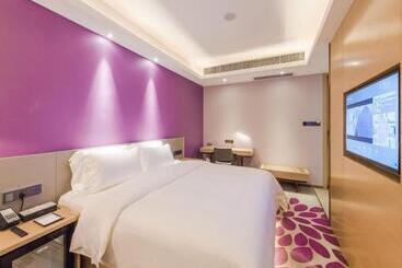 Lavande Hotels·foshan Zhoucun Ligang Road Xunfenggang Metro Station