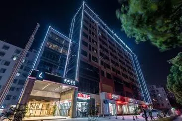 Lavande Hotels·foshan Zhoucun Ligang Road Xunfenggang Metro Station